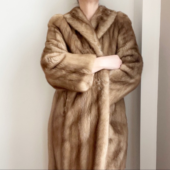 Vintage Jackets & Blazers - Vintage 60s Majestic Mink Coat Made in Canada Size 8 Real Fur Honey
